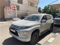 ميتسوبيشي باجيرو سبورت